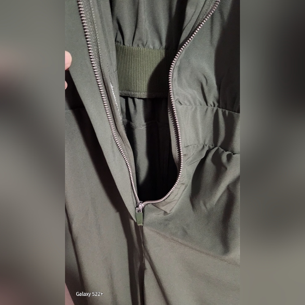 LIVI BY LANE BRYANT SIZE 18 ELEGANT Y BEAUTIFUL SLEEVELESS GREEN  JUMPSUIT - Picture 11 of 16